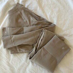 Verie by Valeria Lipovetsy workout set